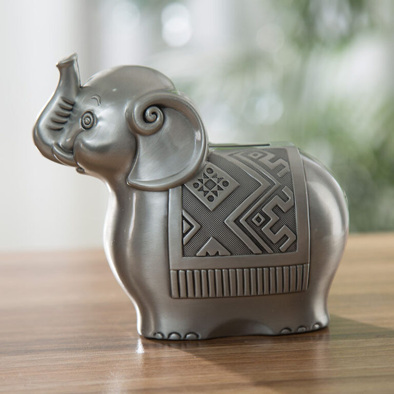 Elephant piggy bank (2)