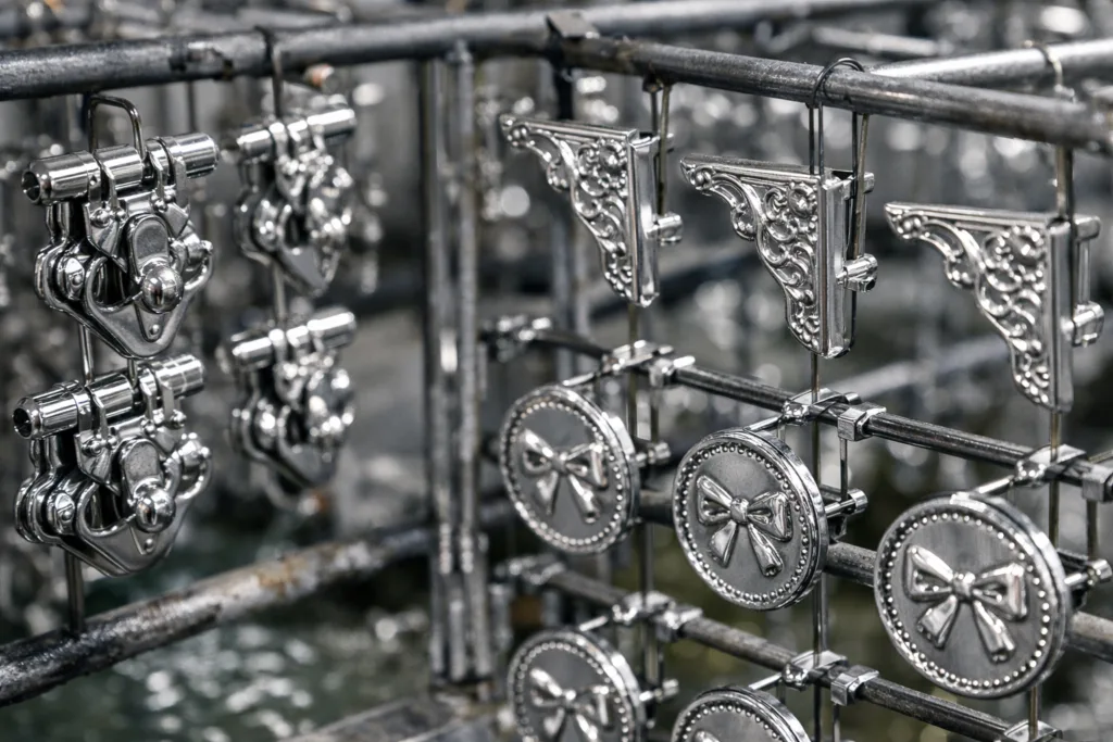 zinc alloy gift box accessory plating zinc alloy gift box accessory plating